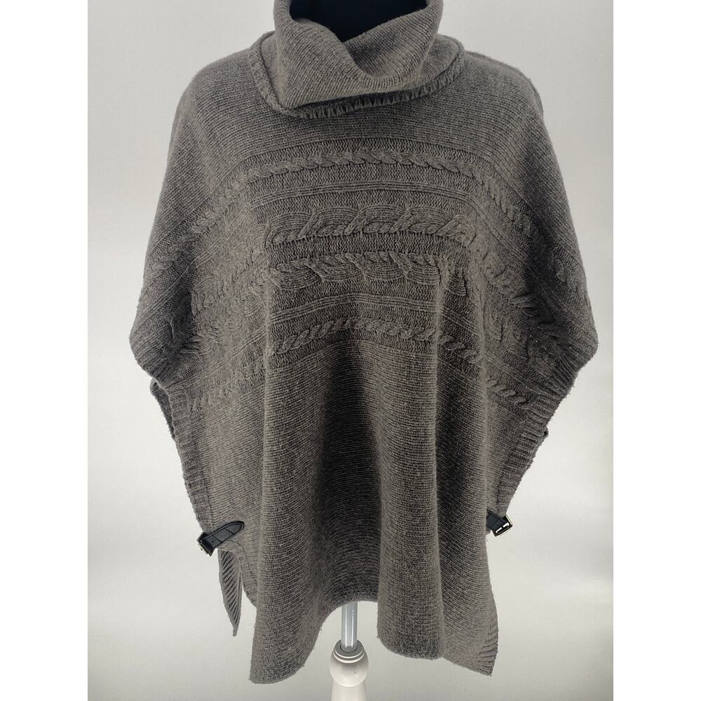 Tahari Gray Wool Blend Knit Poncho Sweater Size M Cowl Neck Buckle Detail